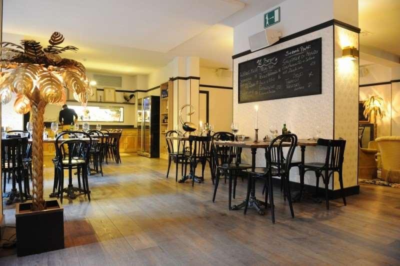 Latroupe Le Berger Hotel Saint-Gilles Restaurant photo